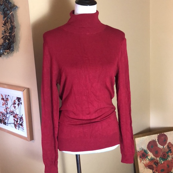 ANN TAYLOR Size medium Soft tight-knit Turtleneck Classic RED MSRP $68 NEW - Picture 1 of 10